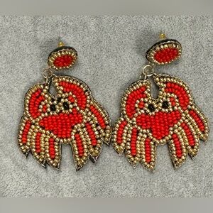 🦀 Crab beaded statement earrings 🦀